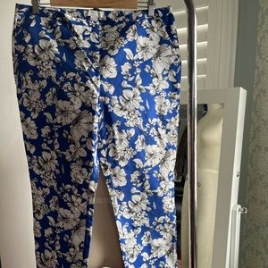 Forever 21 Floral Blue White Dress Pants size 12